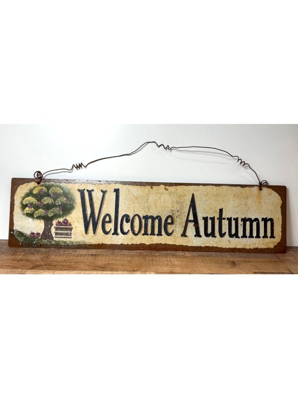 Welcome Autumn Hanging Metal Sign Rustic Wire Handle Hand-Painted Farmhouse Deco